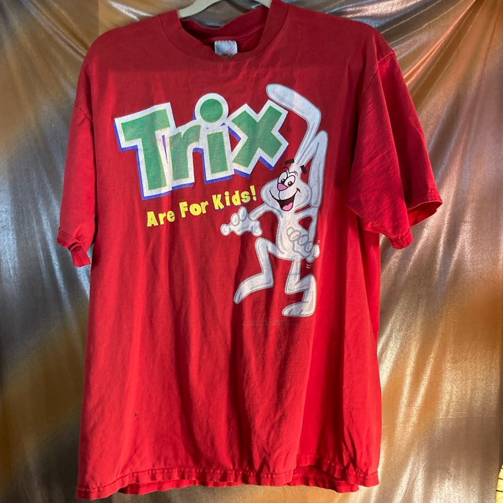 Vintage red “Trix are for kids” T-shirt‎ well worn has flaws size XL 46” chest